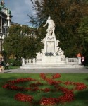 Mozart statue